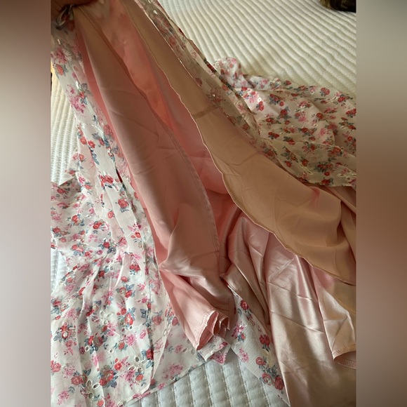 NEW Pink Floral Bridesmaid Maxi Dress Small 4 Off Shoulder Alamour the Label - Picture 9 of 13